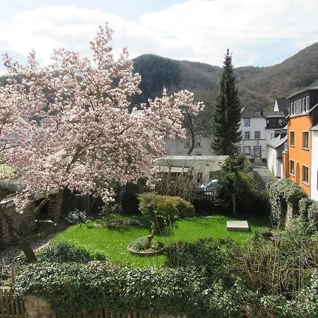 Historisches Abteistrasse Holiday home Mesenich